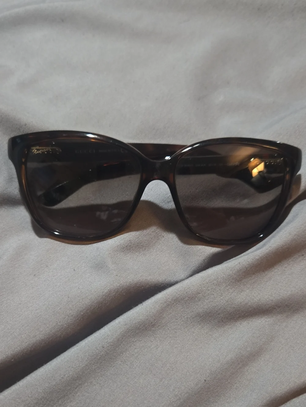 Gucci Women's Brown Tortoiseshell Oversized Sunglasses
